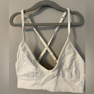 Lululemon ebb to street bra